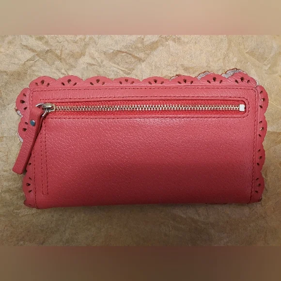 Kate Spade Scalloped Wallet In Rasberry (see Photos) - Picture 2 of 5